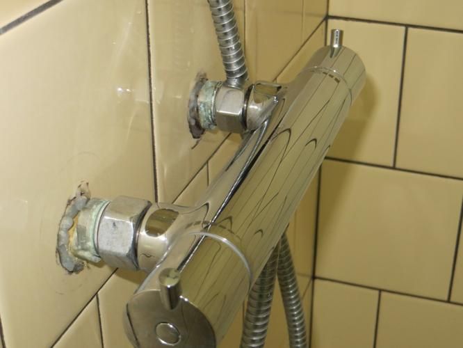 Monteren bad en douchekraan Werkspot