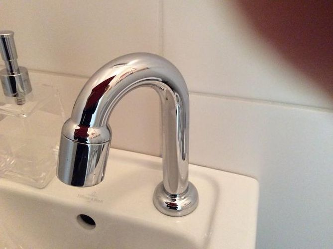 Badstop en kraanleertjes vervangen, en douchemengkraan repareren Werkspot