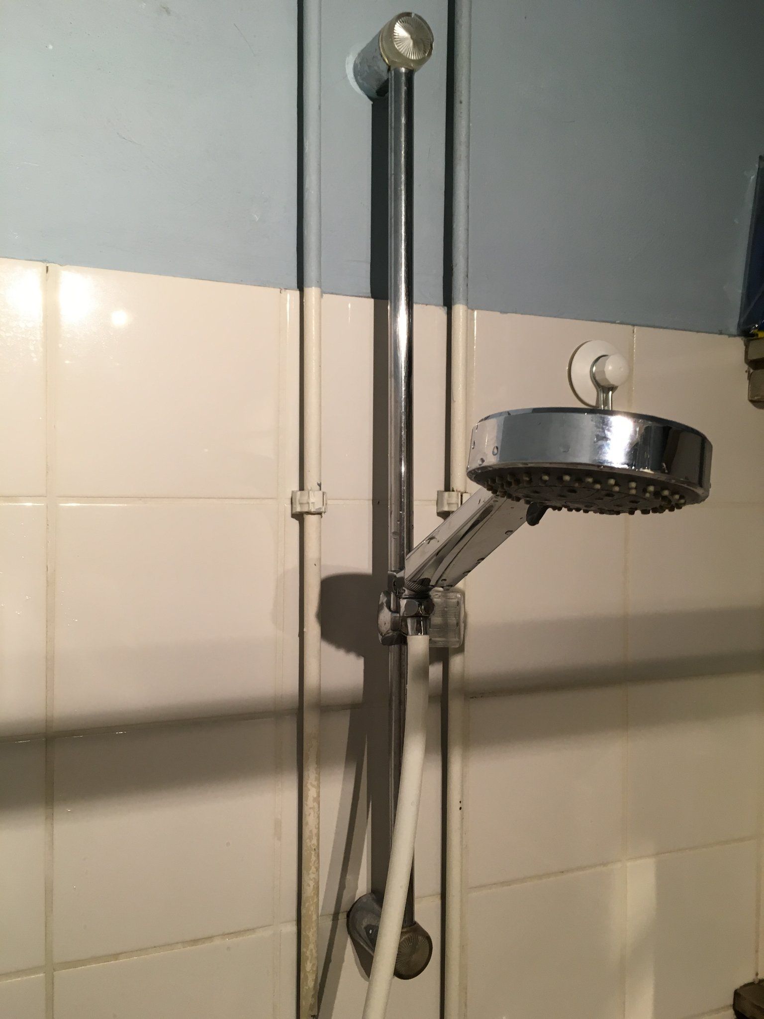 Doucheset en douchemengkraan plaatsen Werkspot