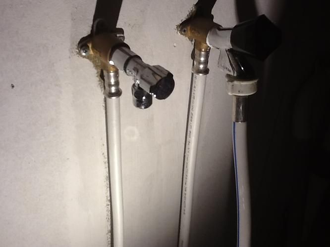 Splitsen flexibele waterleiding Werkspot