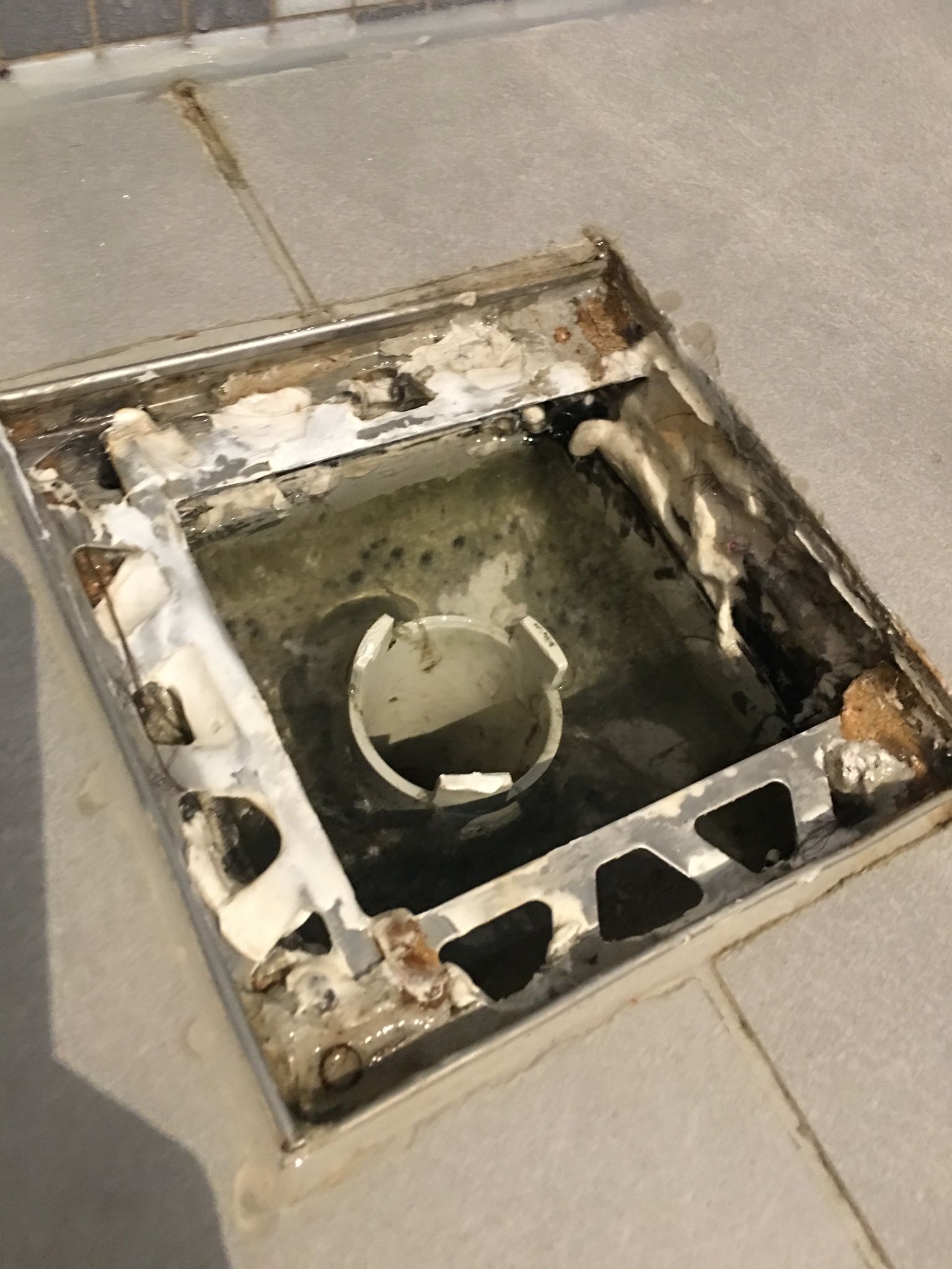 Douche putje herstellen Werkspot