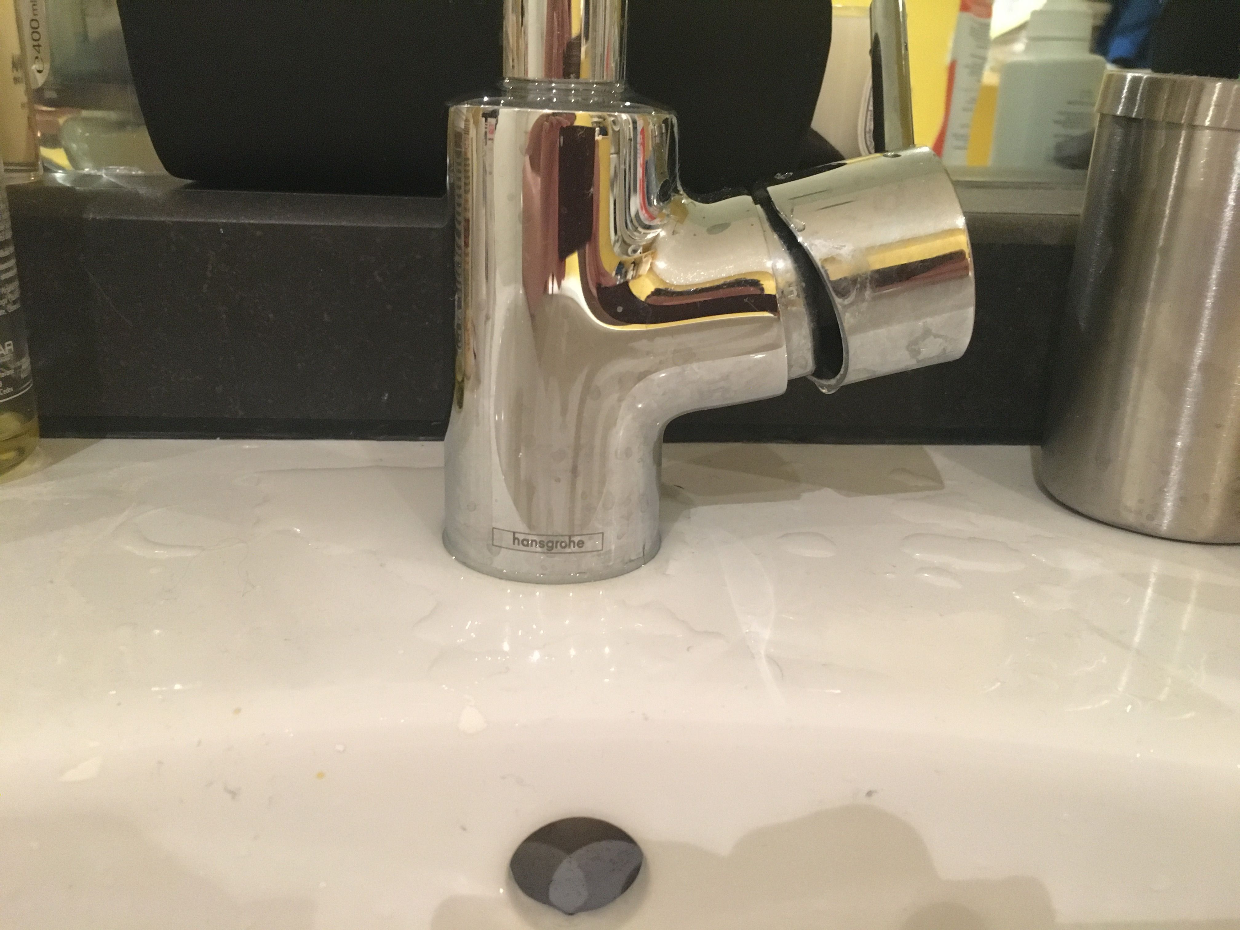 Kraan 3 kranen; Badkamer; Kranen repareren Werkspot