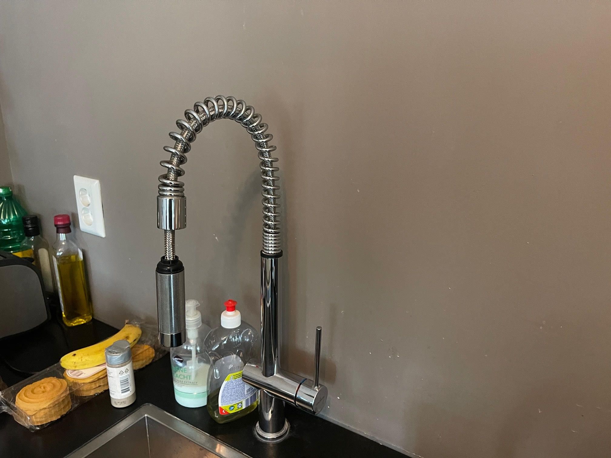 Kraan 2 kranen; Badkamer; Kranen repareren, Kranen aanschaffen Werkspot