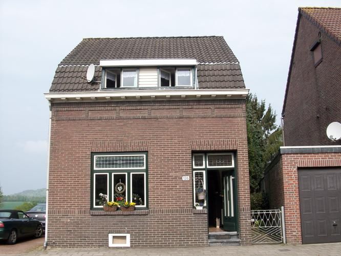 Schilderen Van Een Boeiboord Twee Kleuren Werkspot