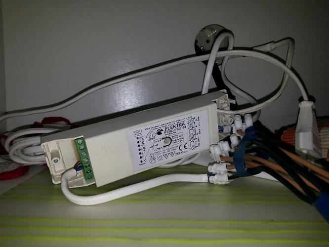keukenverlichting defect (trafo of dimmer) Werkspot