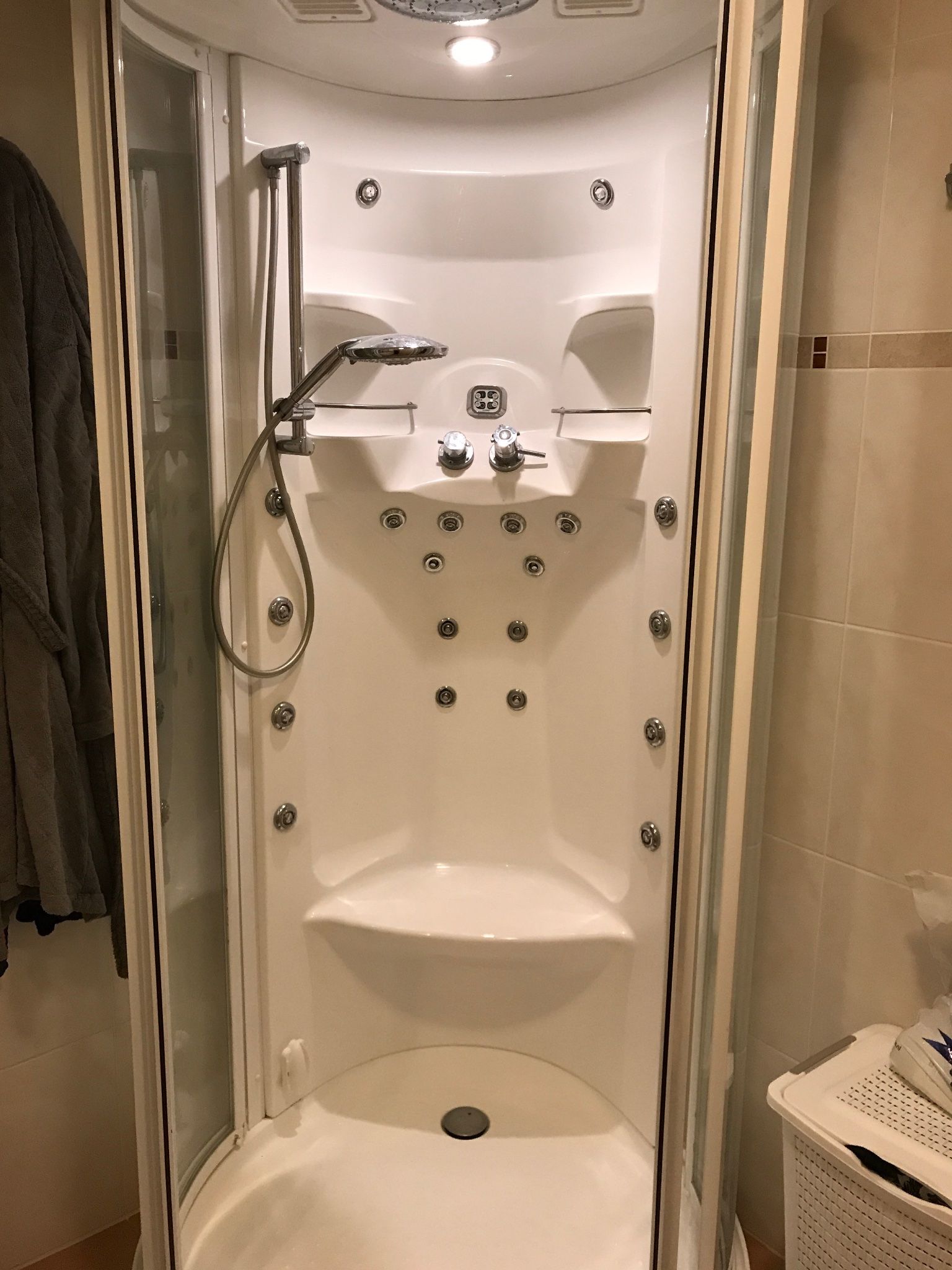 Kraan Ucosan Stoomcabine vervangen Werkspot