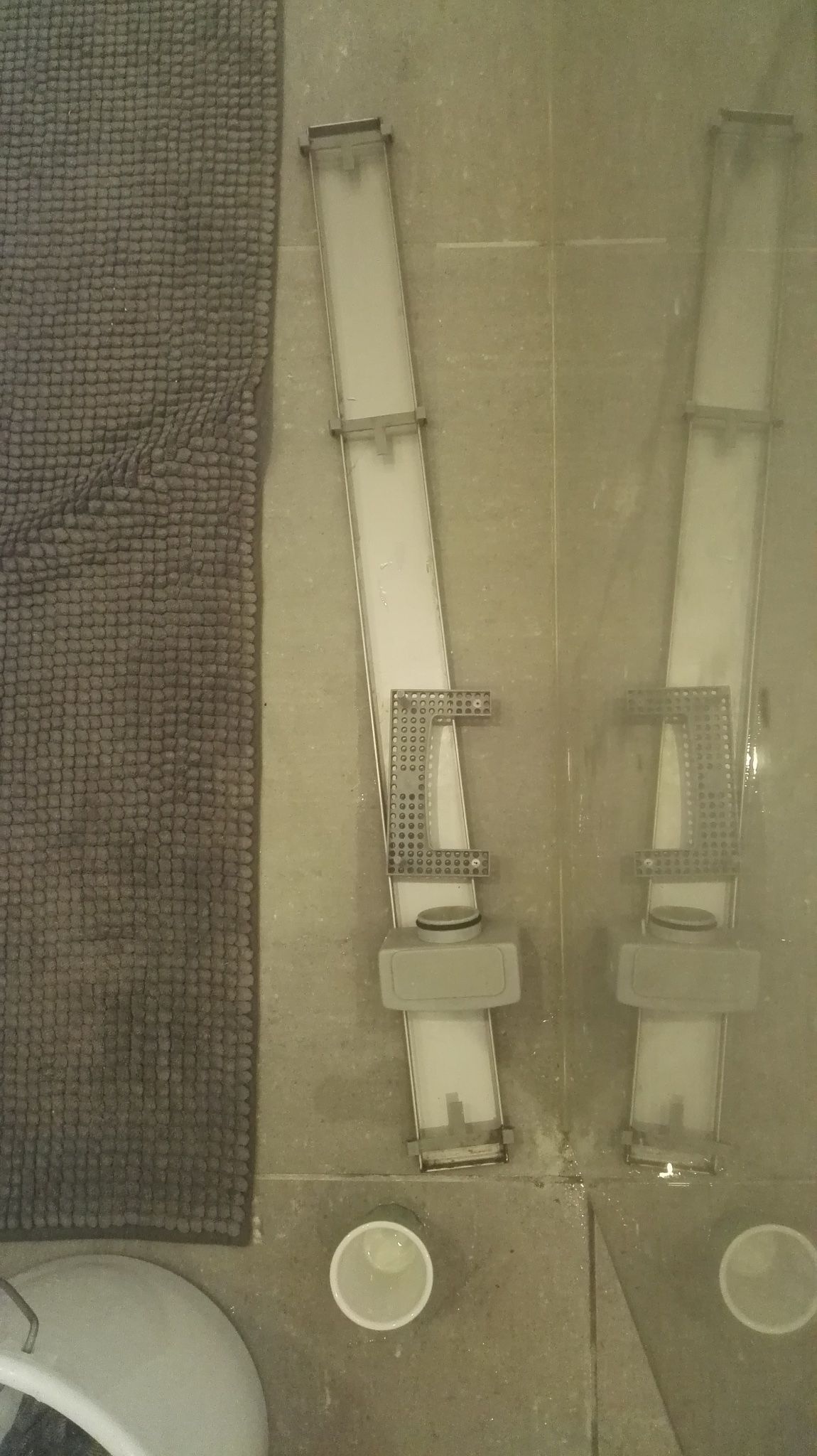 Water in douchedrain loopt niet weg Werkspot