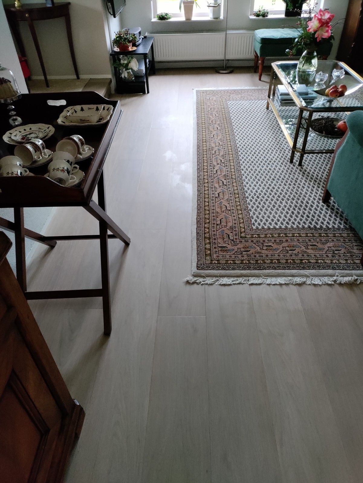 Vloer reparatie Vlekken op PVC vloer verwijderen; Vlekken Werkspot