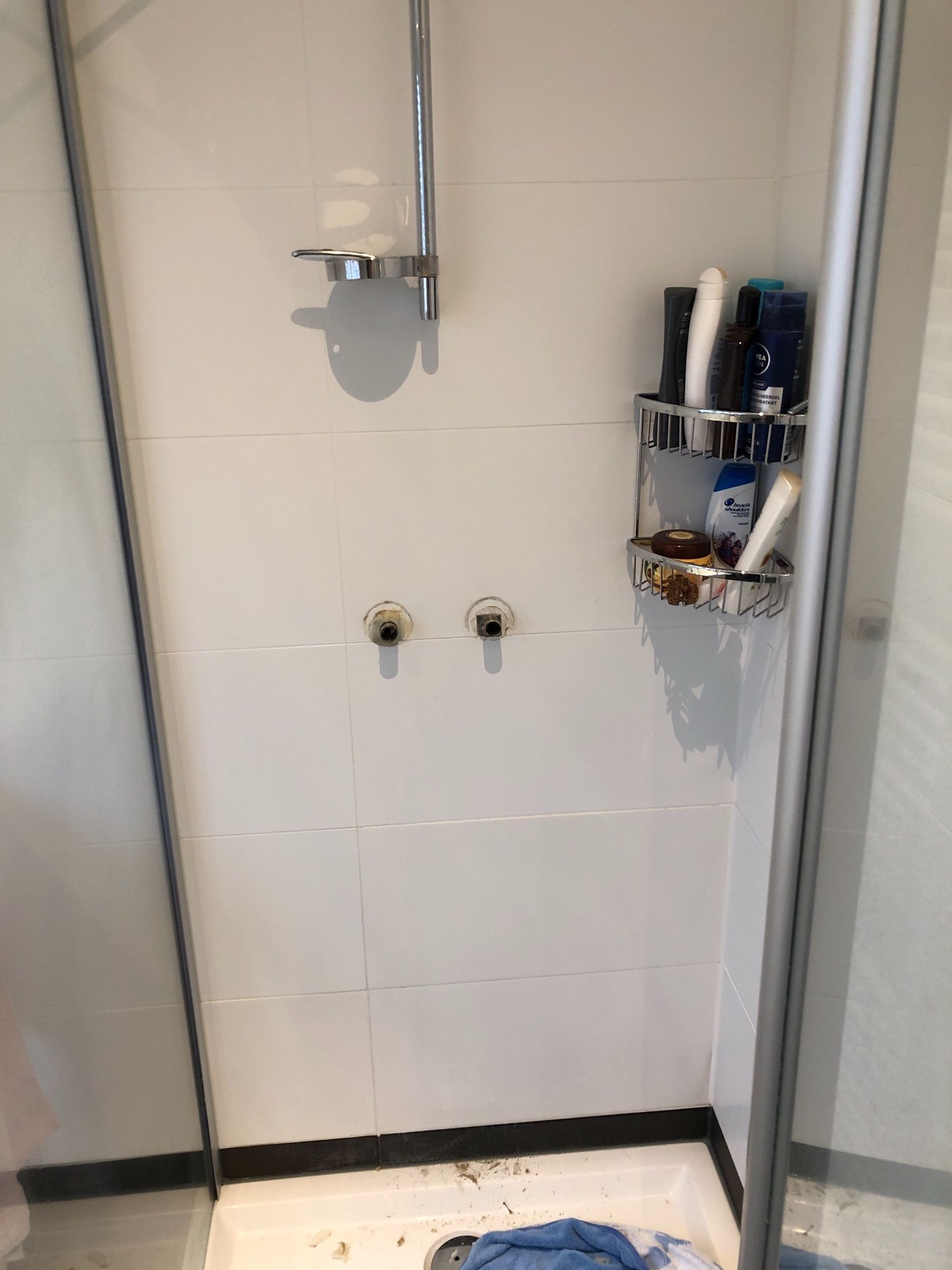 Douche monteren Werkspot