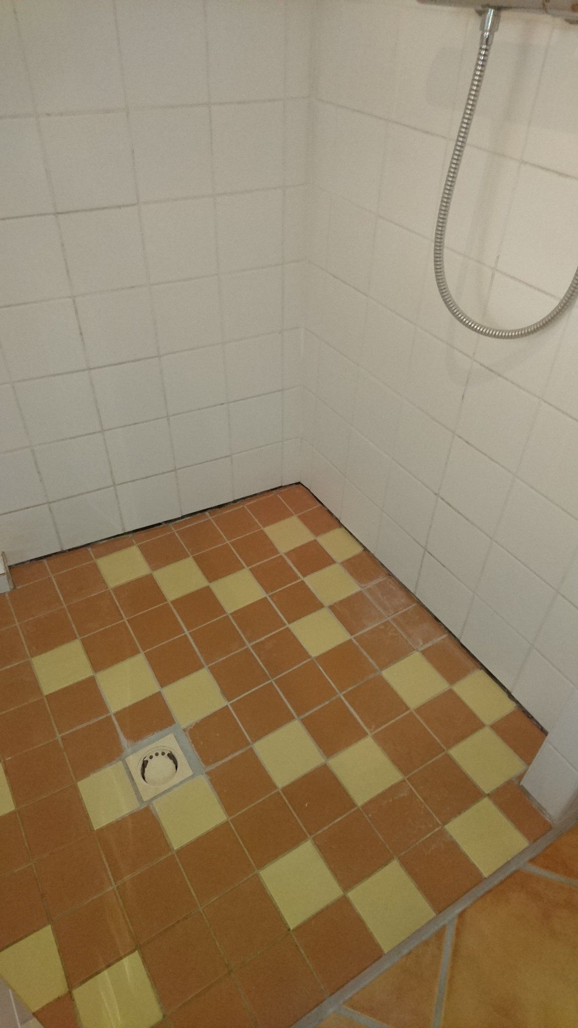 douchevloer afkitten Werkspot