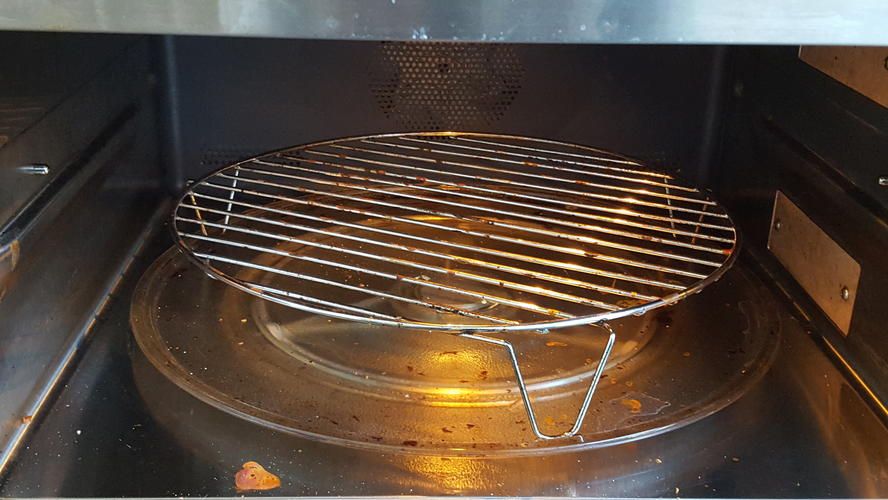 Reparatie Whirlpool Combioven, draaiplateau draait niet meer Werkspot