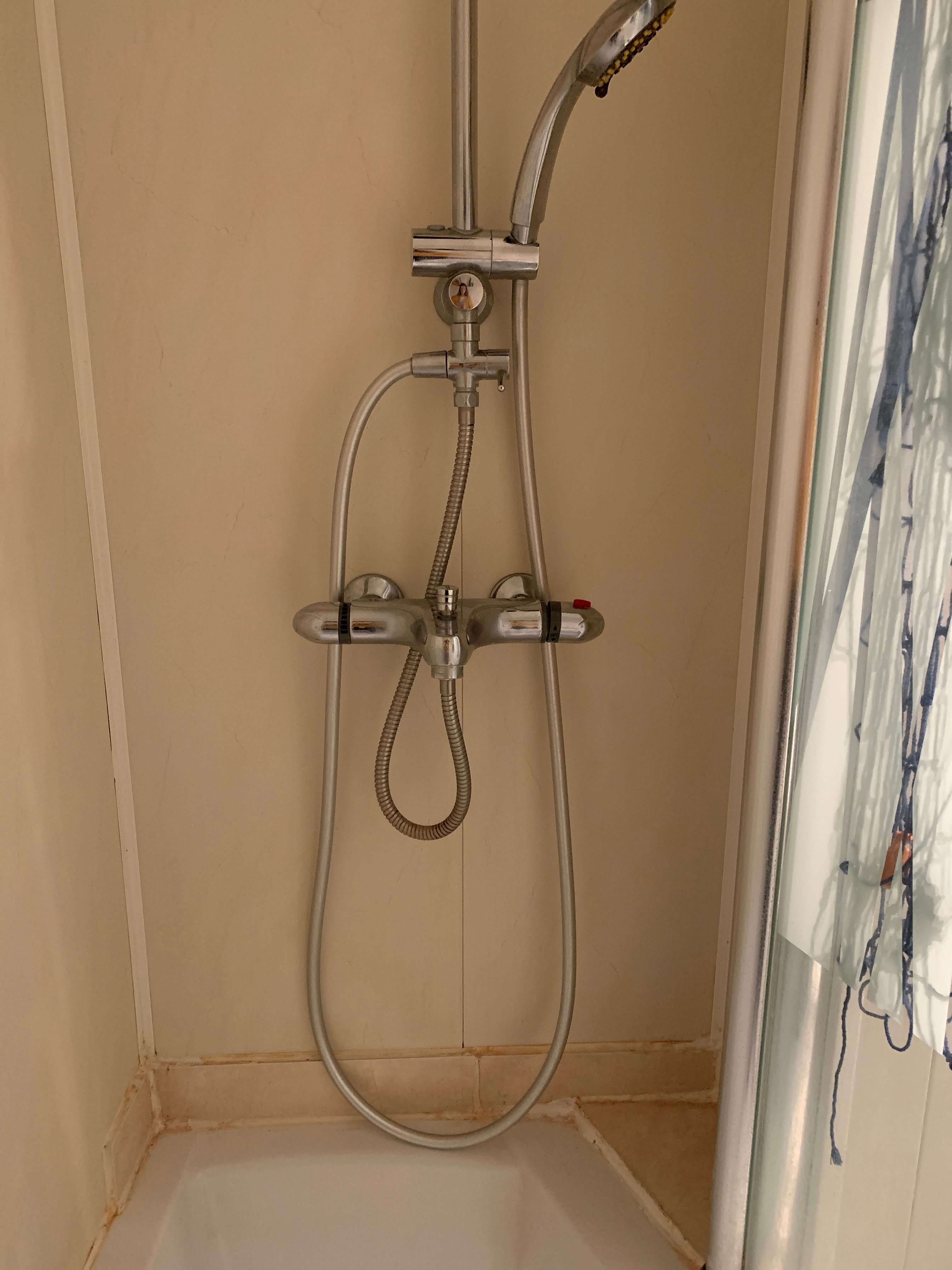 Kraan 1 kraan; Badkamer; Kranen installeren Werkspot