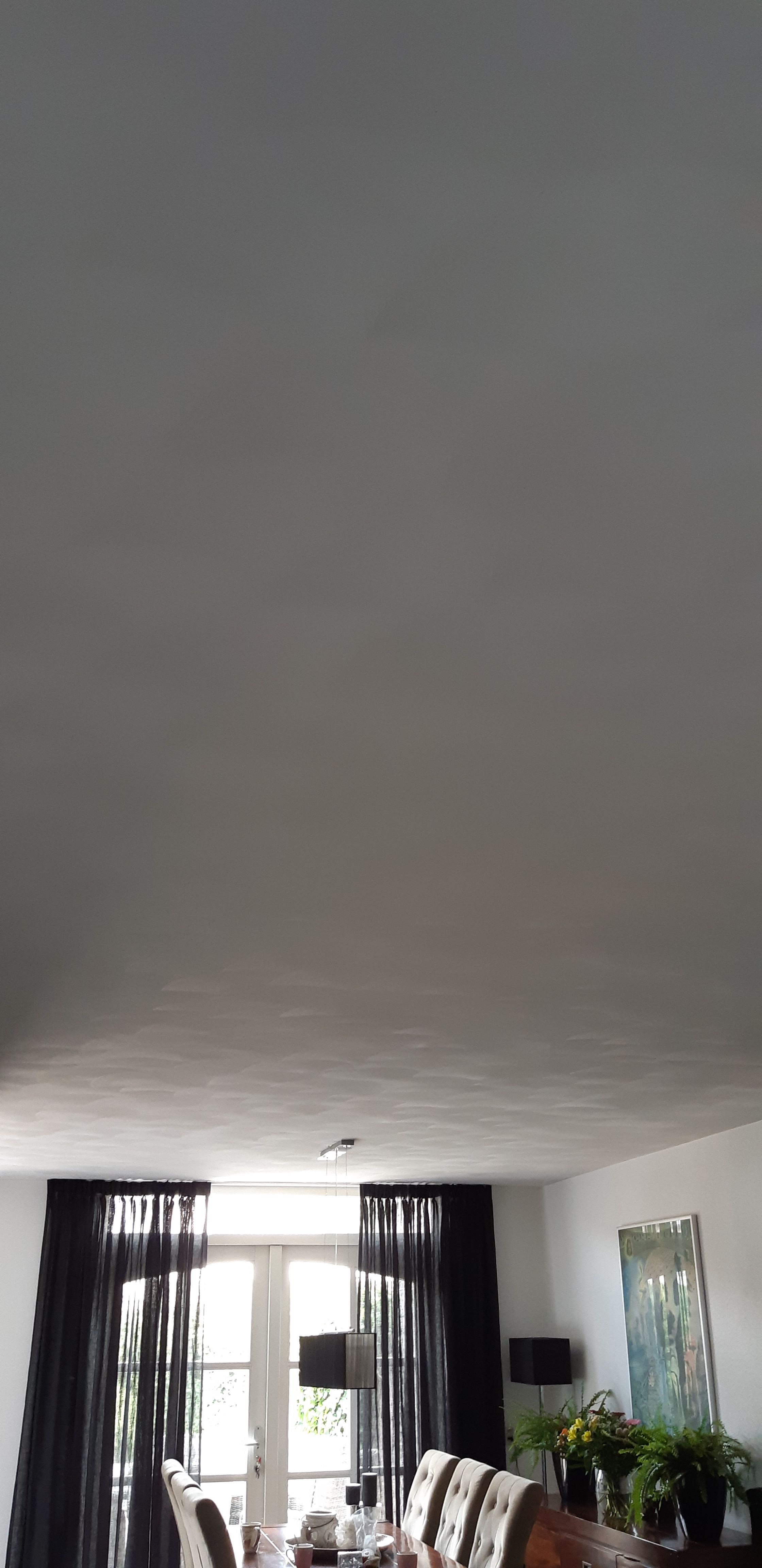 Stucen 46 m2 plafonds in week 34 Werkspot