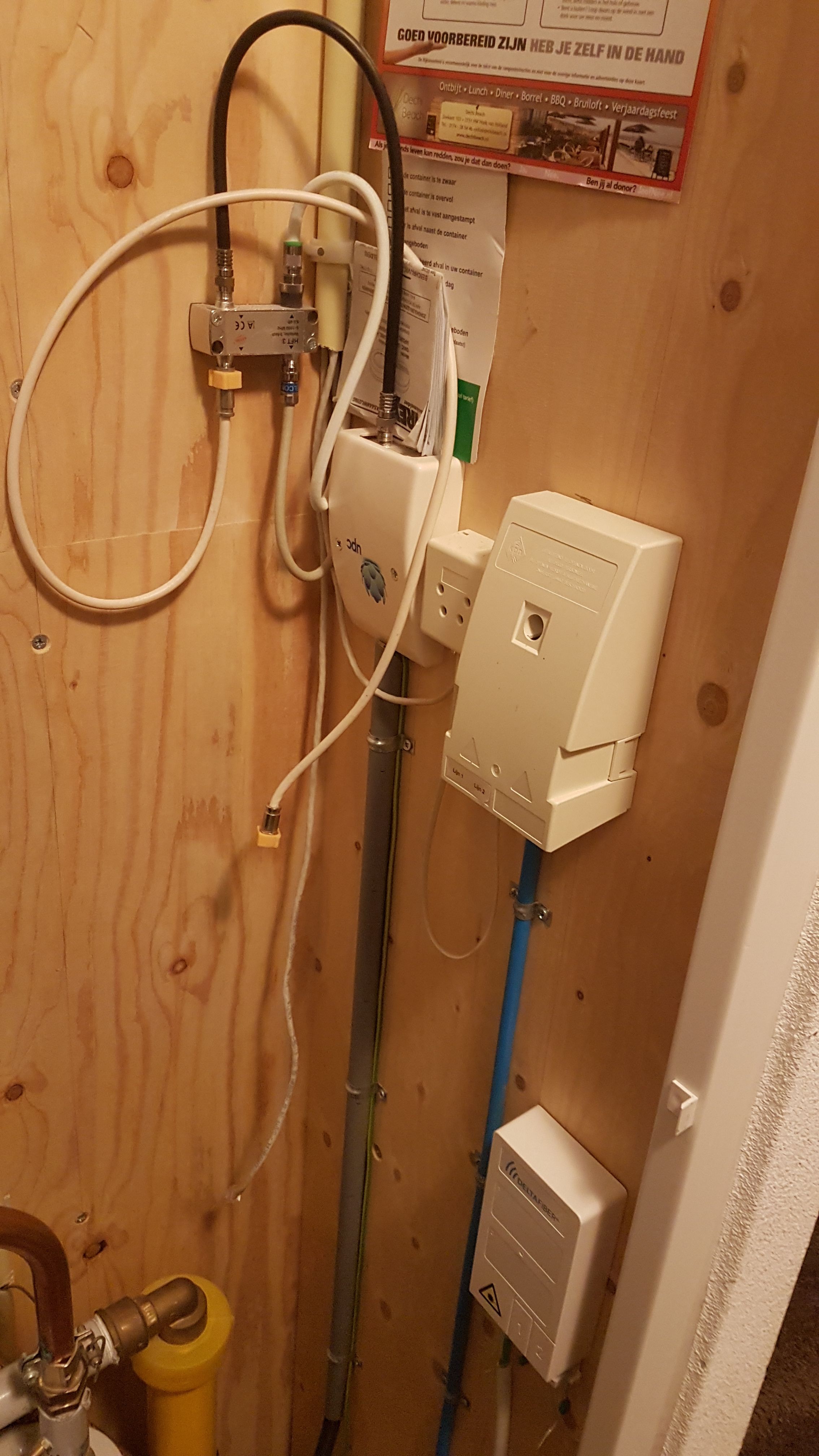 Netwerk kabel Reparatie; UTP KABEL TREKKEN DOOR BESTAANDE LEIDING... Werkspot