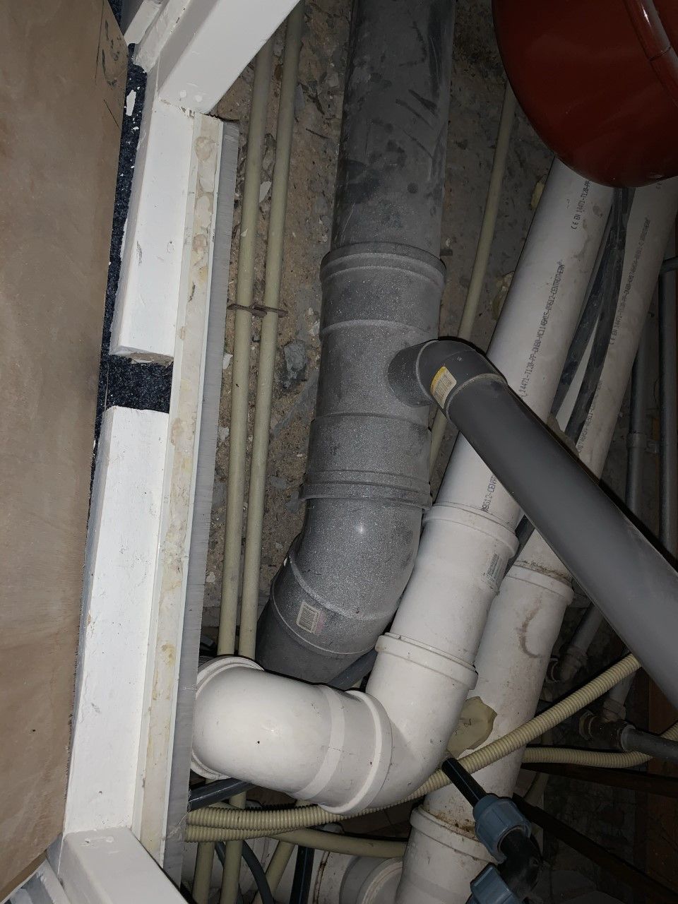 Riolering en afvoer Rioollucht in huis Werkspot