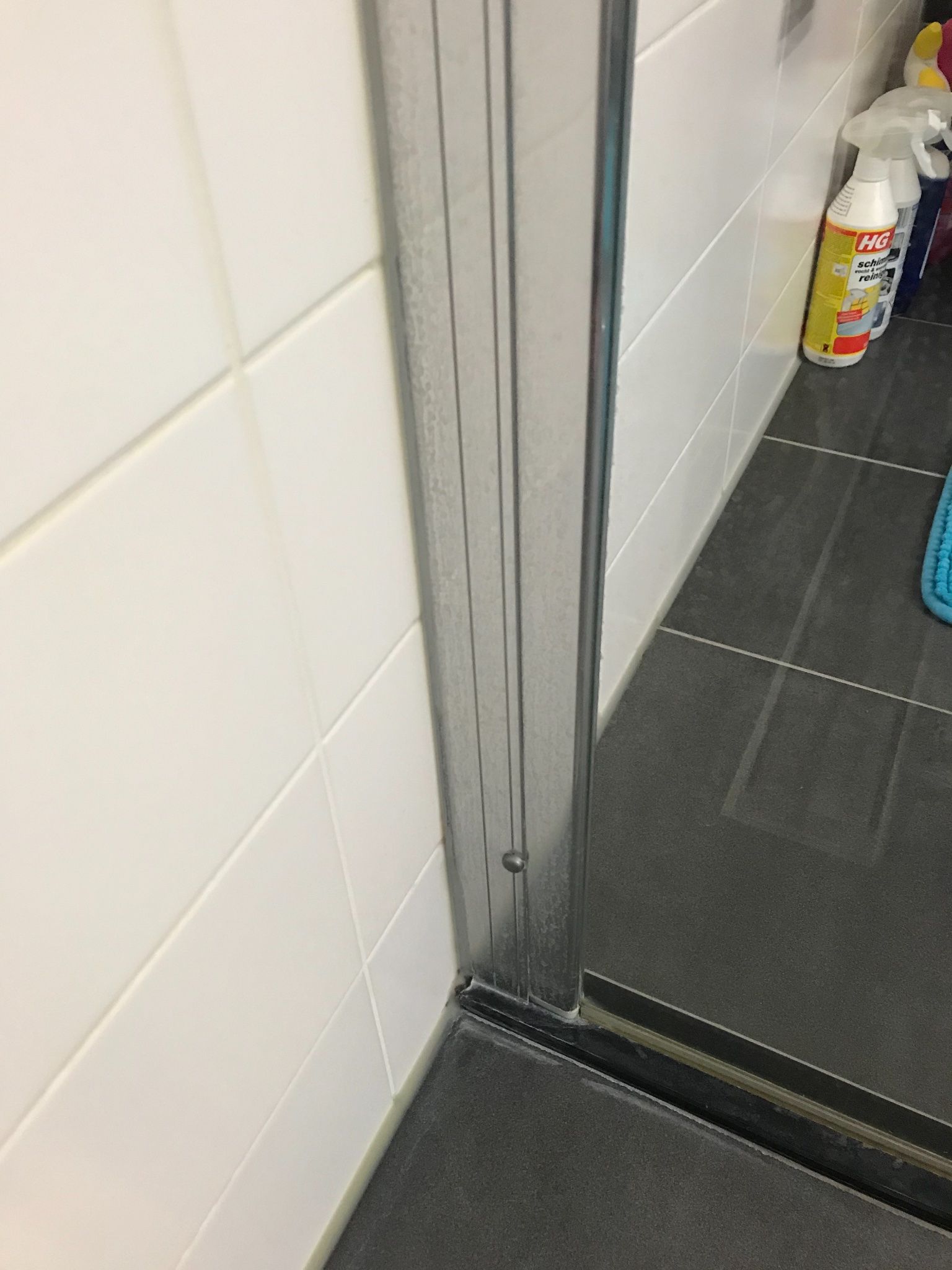 Douche kit vervangen Werkspot